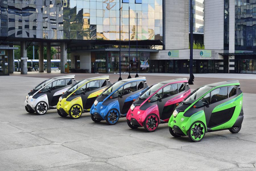  Toyota i-Road 2014 года  (фото 10 из 19)